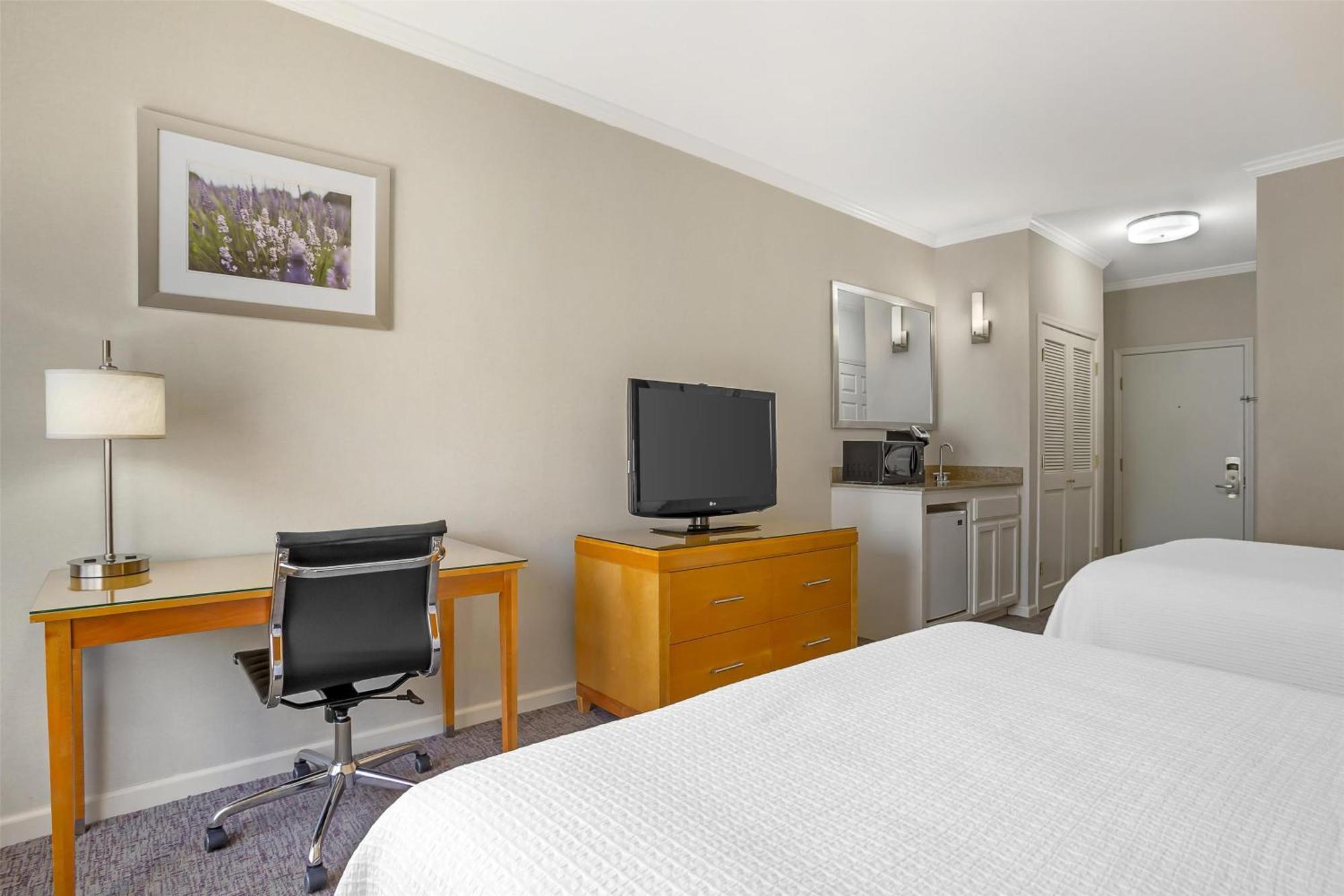 เบสต์ เวสเทิร์น พลัส ดิกซอน เดวิส Hotel ภายนอก รูปภาพ