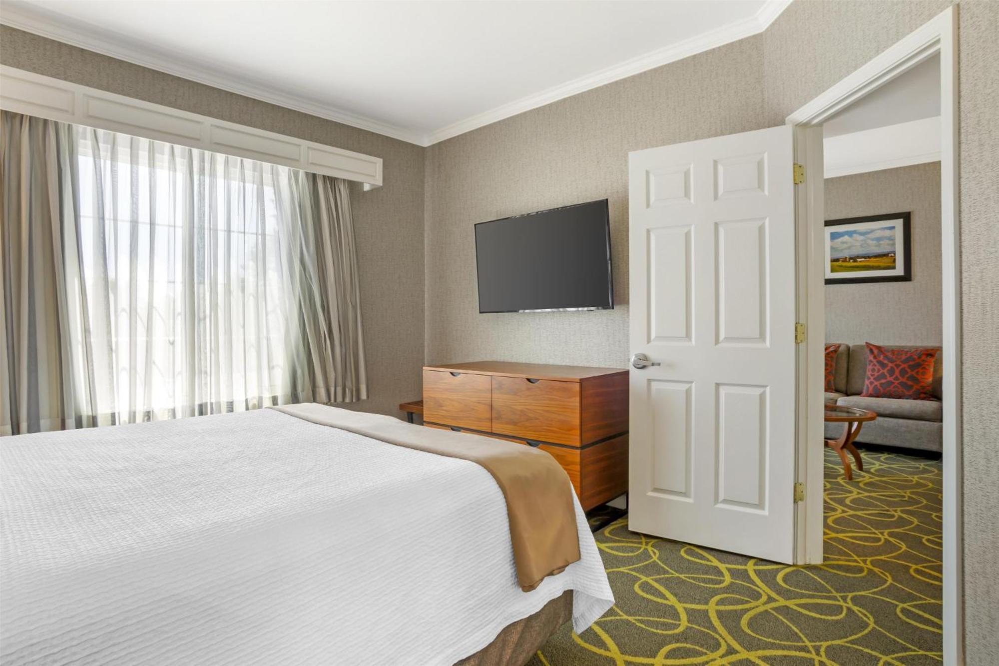 เบสต์ เวสเทิร์น พลัส ดิกซอน เดวิส Hotel ภายนอก รูปภาพ
